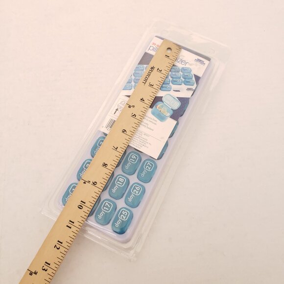 North American Blue 31 Day Large Pill Organizer Pop Out Compartments - Picture 8 of 8